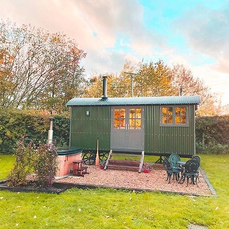 Old King William Shepherd Huts And Private Hot Tubs In North Norfolk Hunworth Luaran gambar