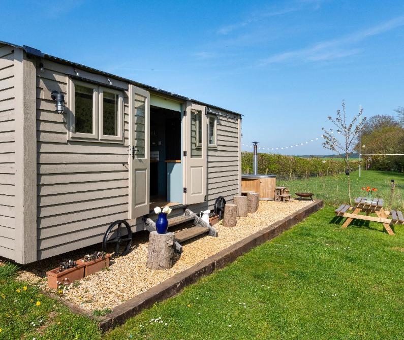 Old King William Shepherd Huts And Private Hot Tubs In North Norfolk Hunworth Luaran gambar