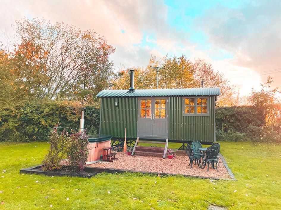Old King William Shepherd Huts And Private Hot Tubs In North Norfolk Hunworth Luaran gambar