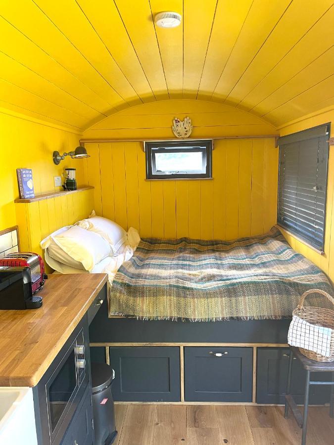 Old King William Shepherd Huts And Private Hot Tubs In North Norfolk Hunworth Luaran gambar
